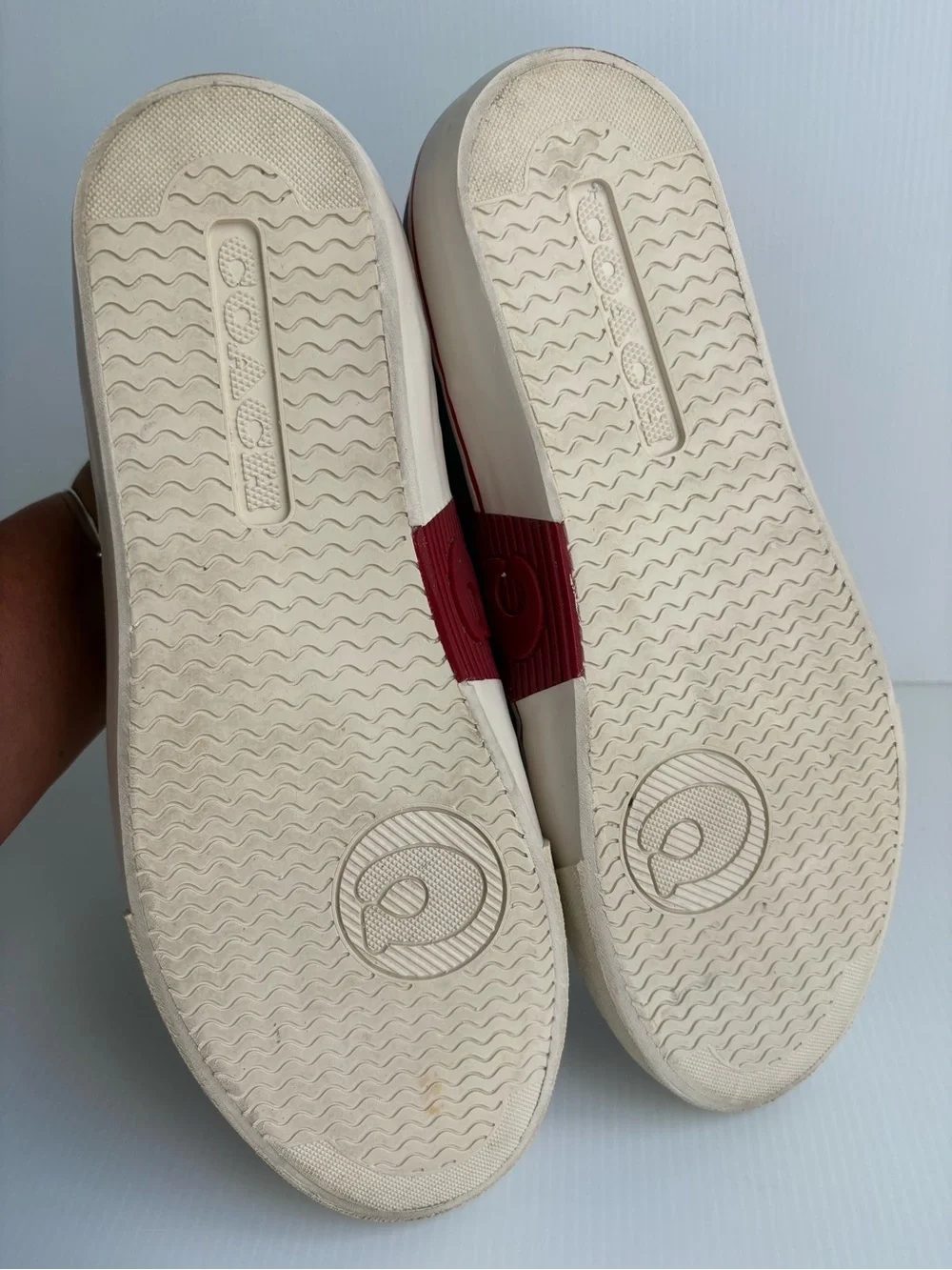 Coach City sole Skate Sneakers Coated Canvas Sz 8.5 B Electric Red Heart EUC